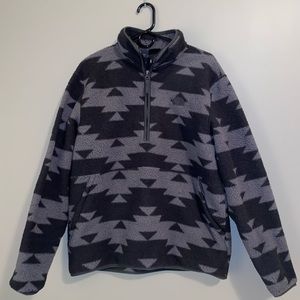 1/2 zip Fleece North Face Front Pocket Aztec Grey